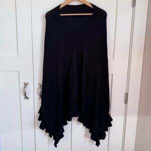 Claudia Nichole 100% Cashmere Ruffle Edge Dress Topper Poncho in Black One‎ Size
